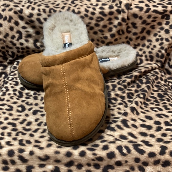 Hide-Aways mens slippers - Picture 1 of 3